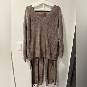 Barefoot dreams lounge set